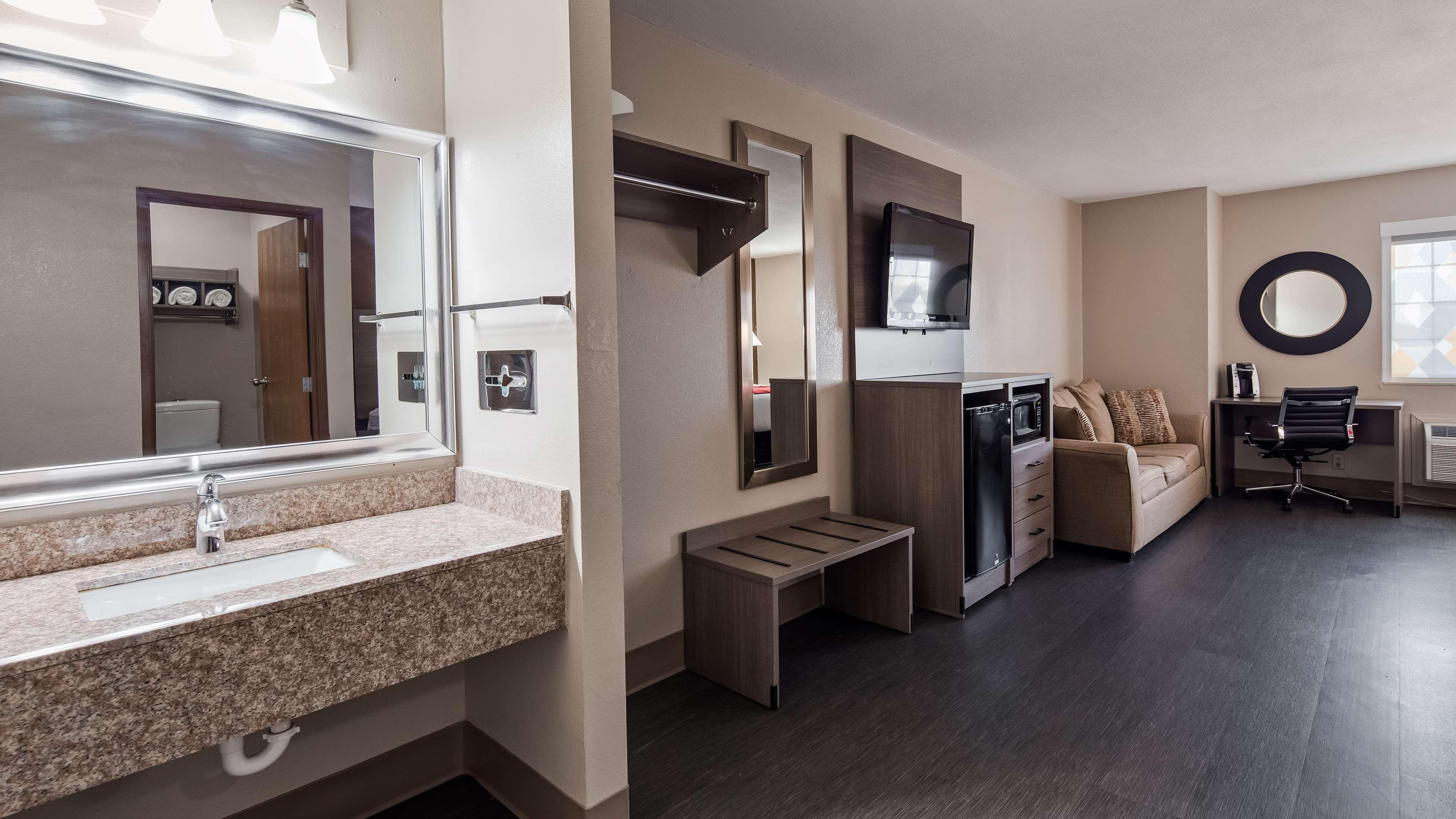 ชัวร์สเตย์ พลัส โฮเทล บาย เบสต์ เวสเทิร์น เคอร์นีย์ Hotel Kearney ภายนอก รูปภาพ